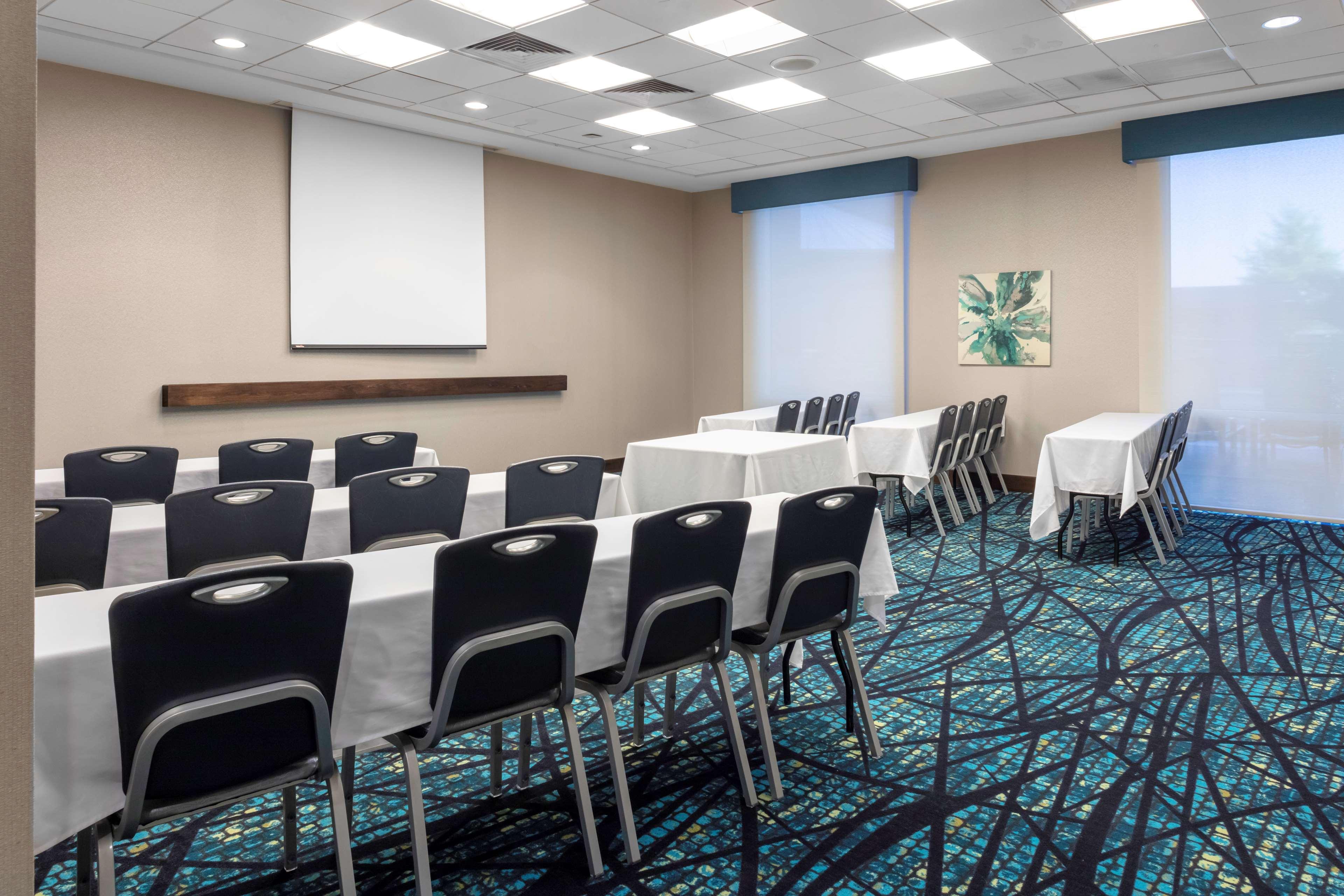 Homewood By Hilton Airport South 3*
