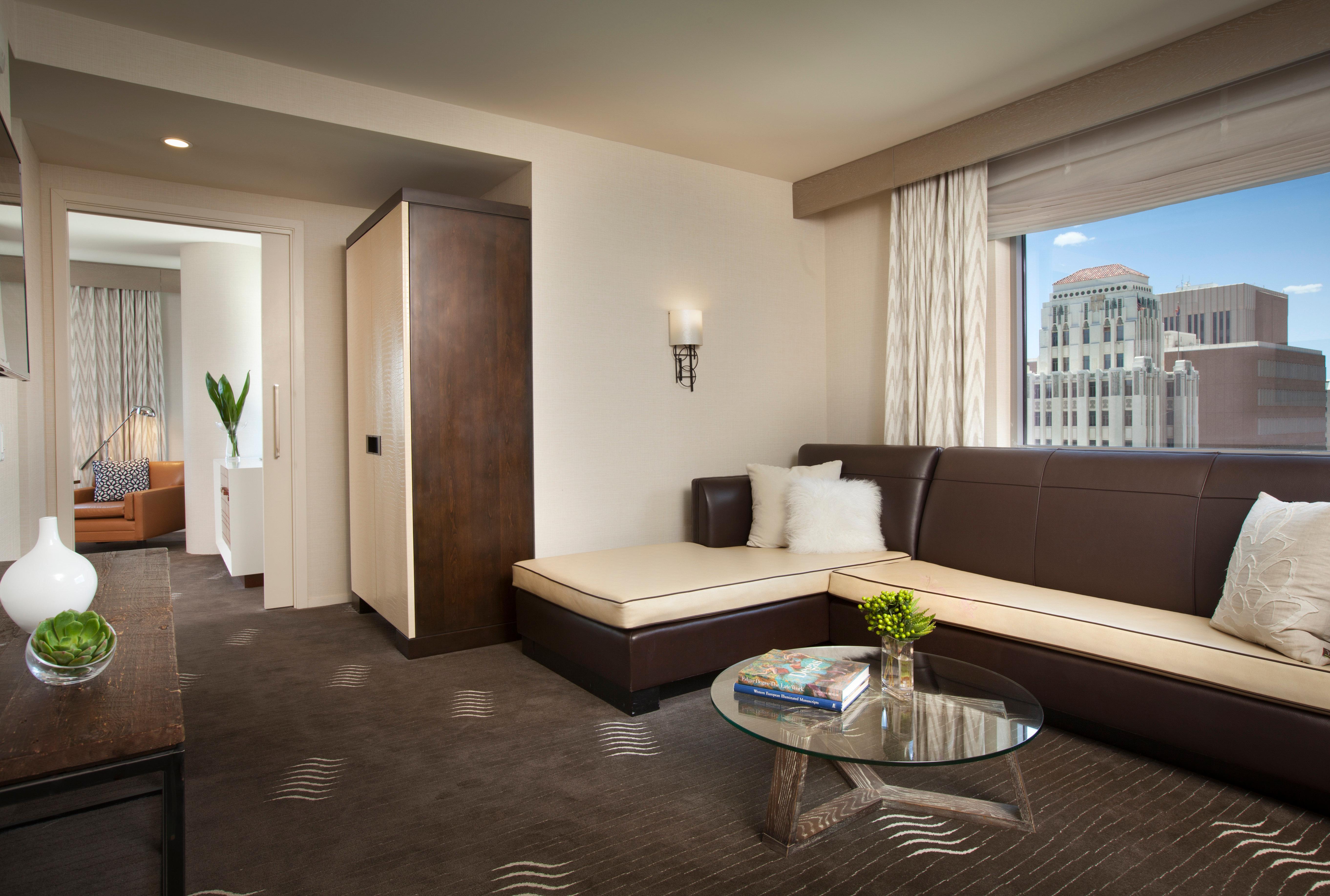 Hotel Kimpton Palomar Cityscape By Ihg