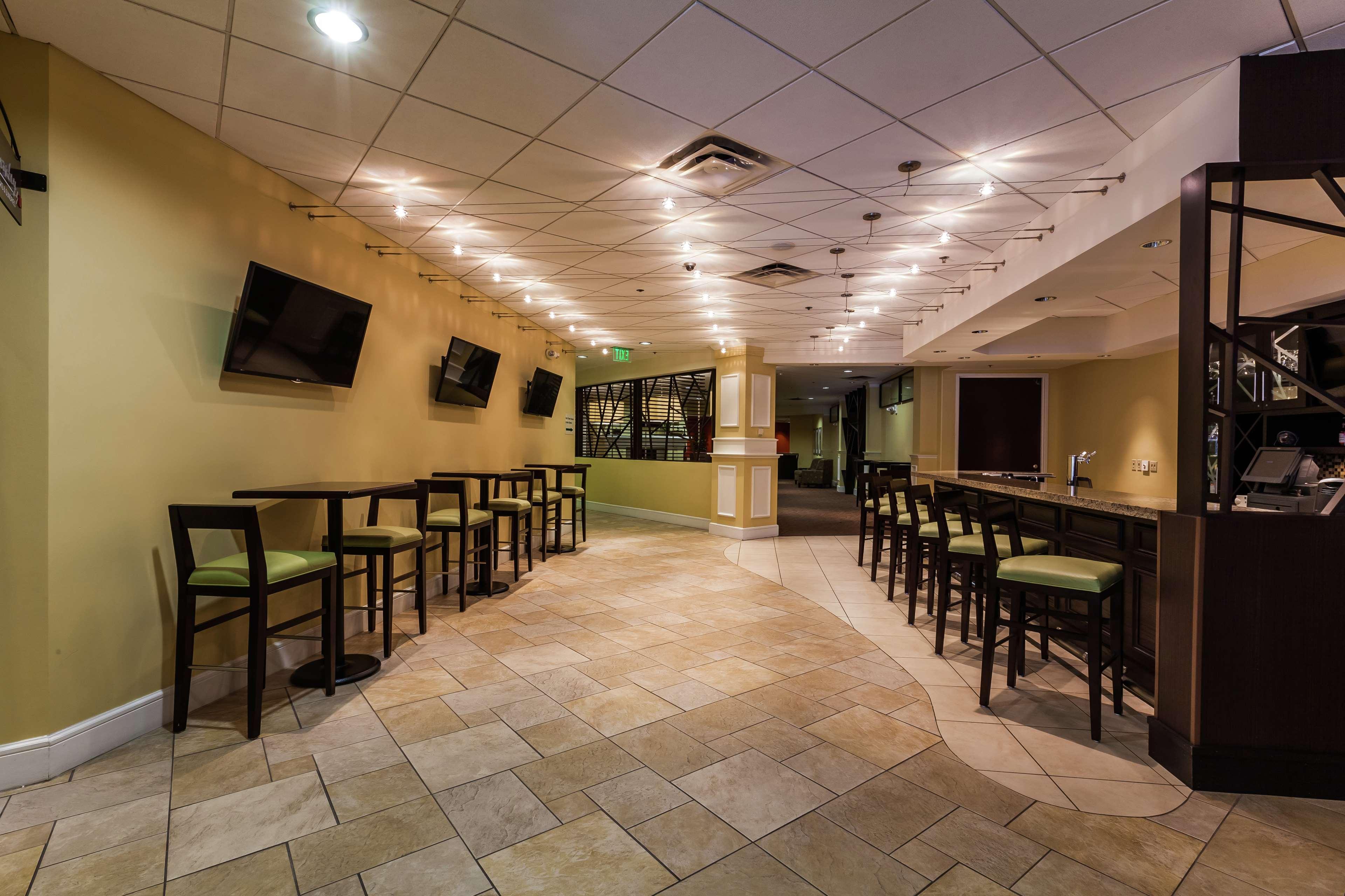 Hilton Garden Midtown Hotel 3*