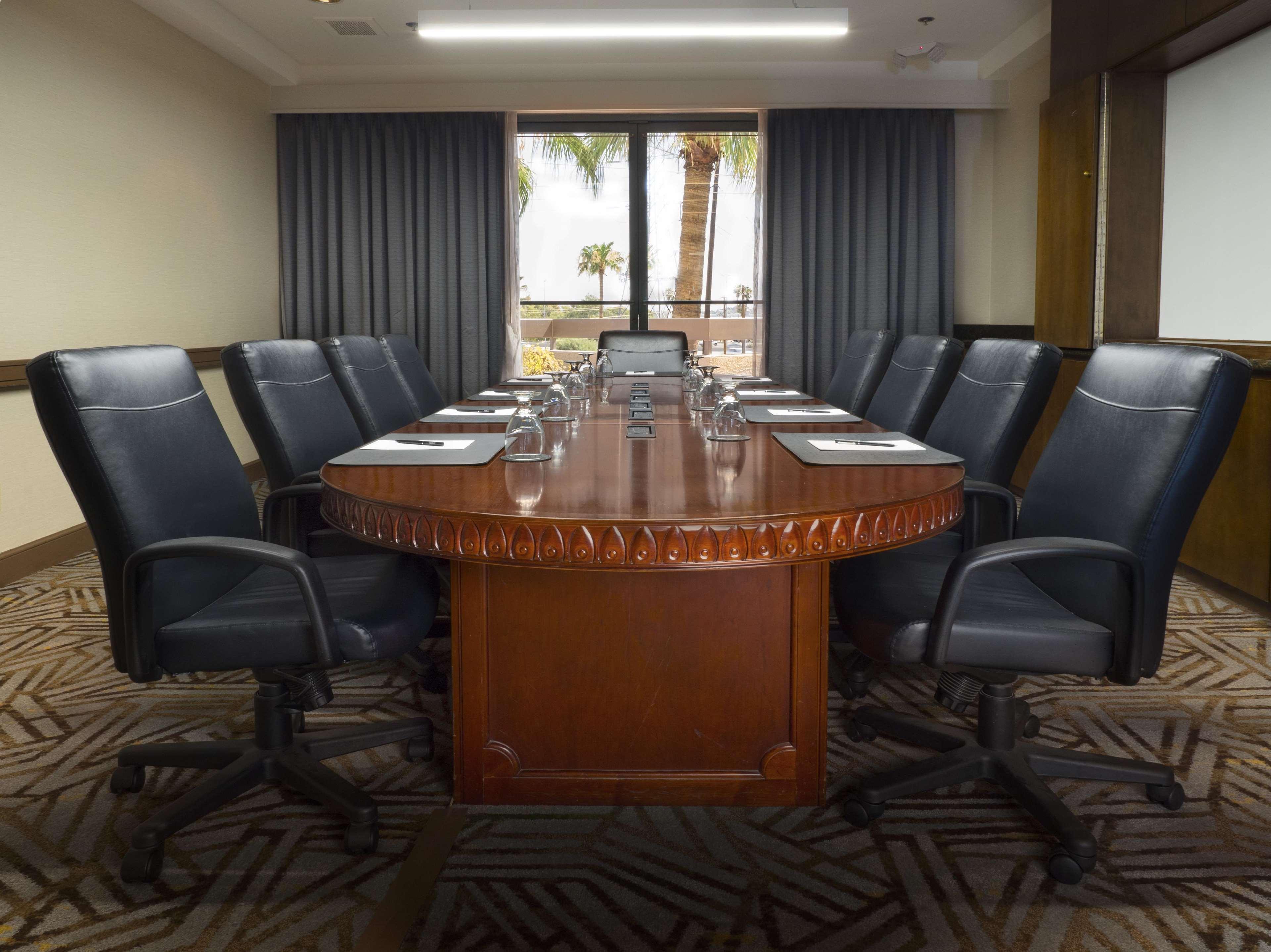 Hilton Airport Hotel Phoenix