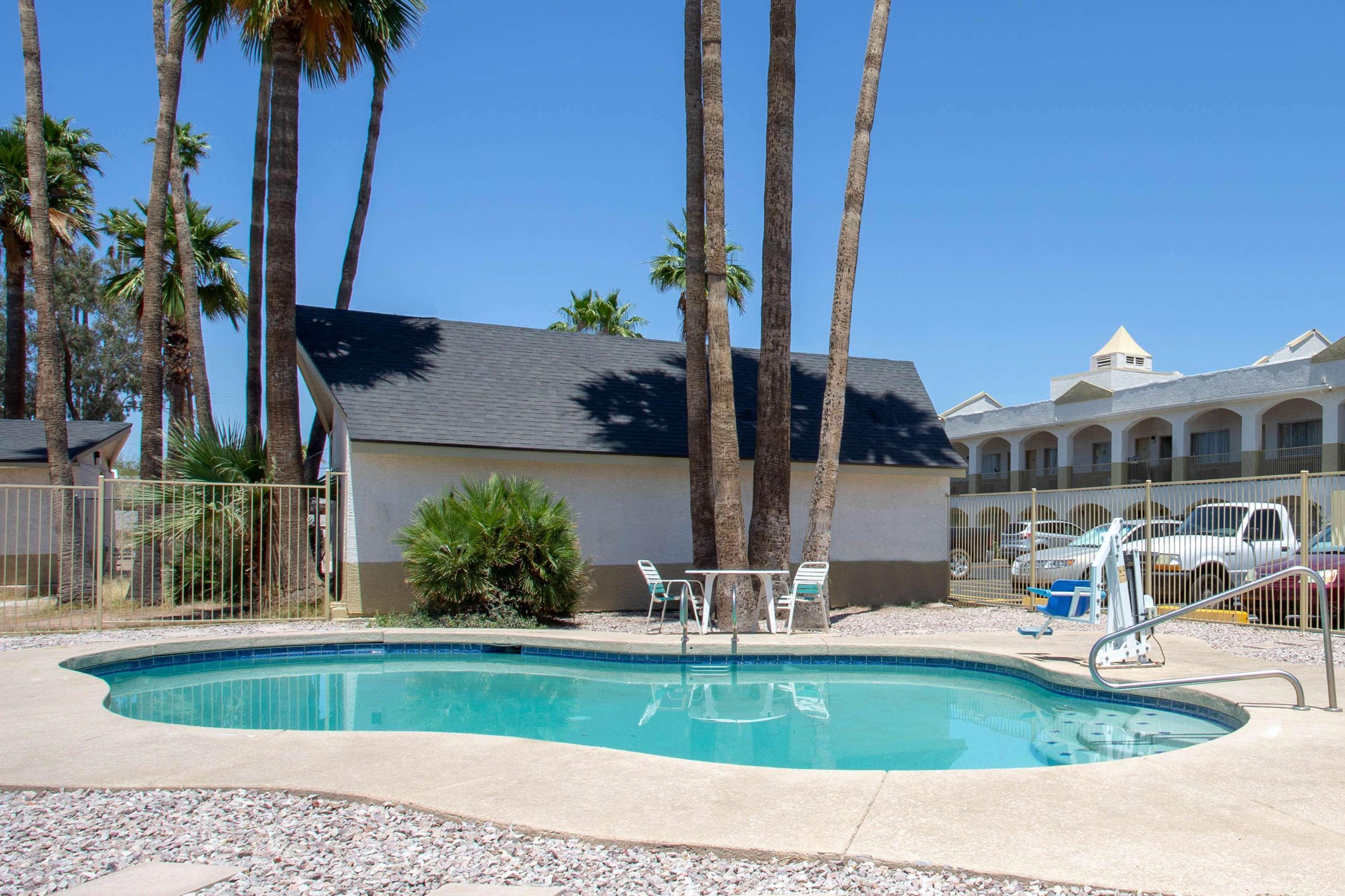 Hotel Days By Wyndham Airport - Phoenix