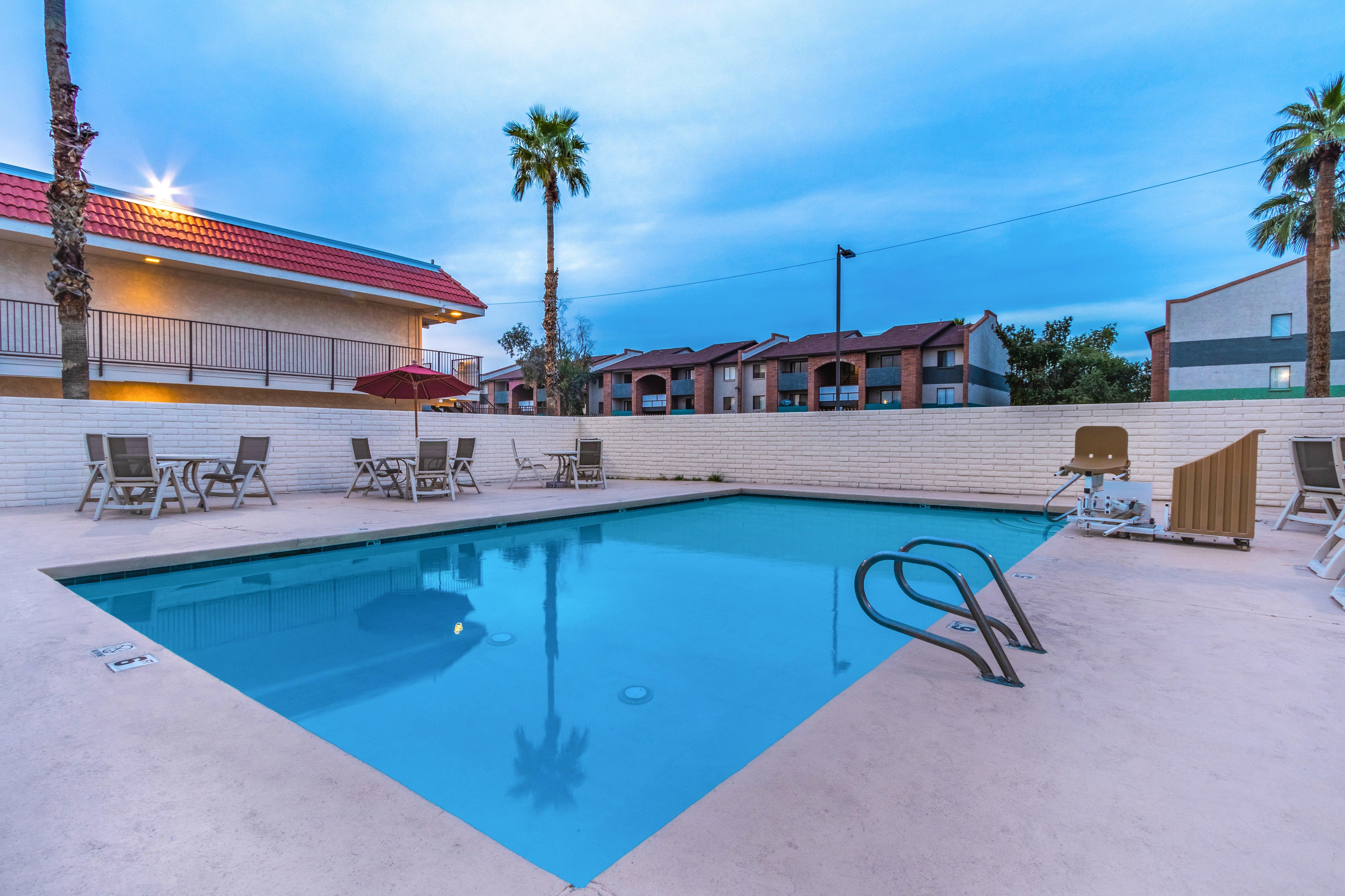 Inn Red Roof Phoenix- Midtown 2*