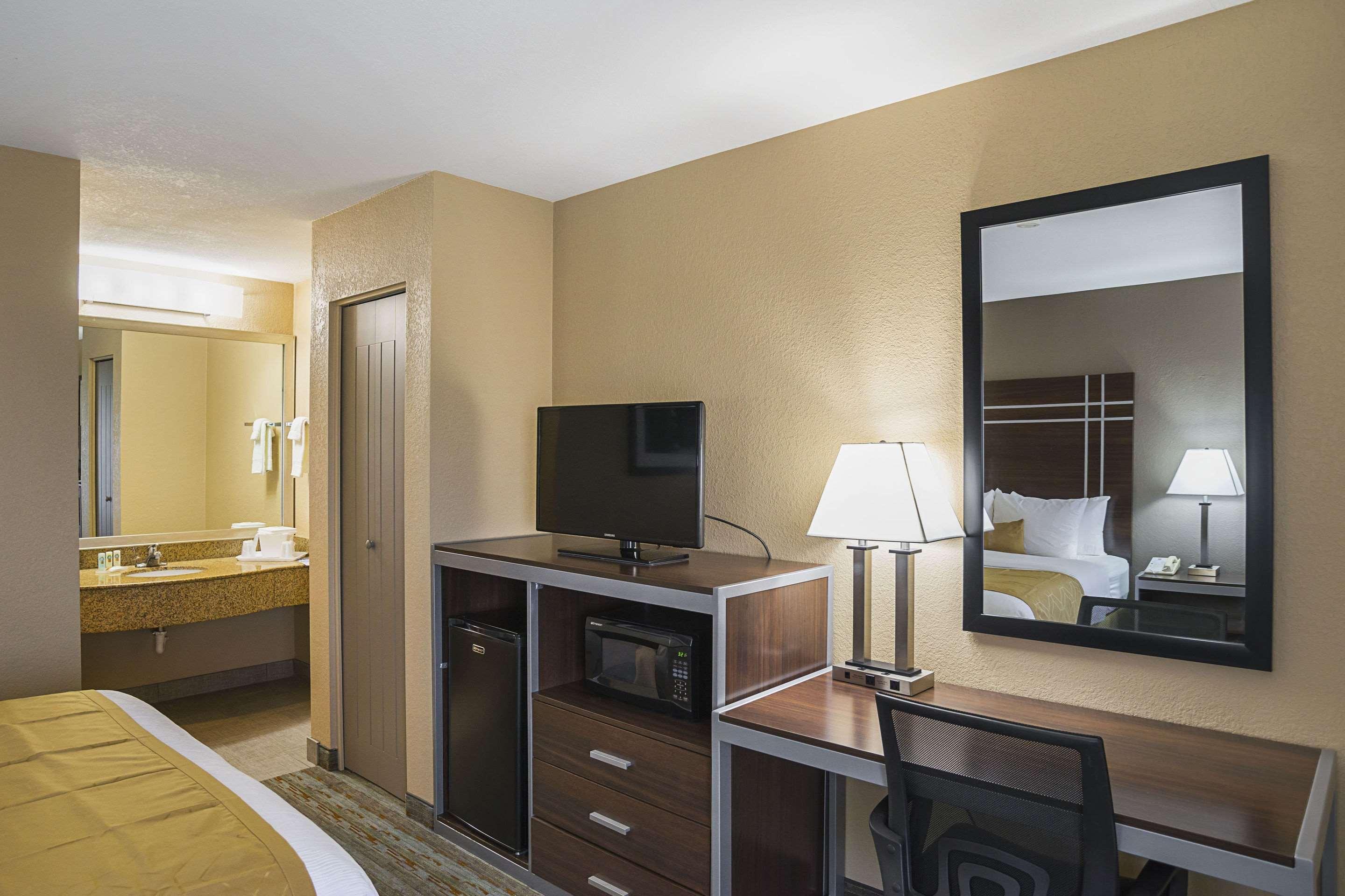 Hotel Quality North I-17 Phoenix