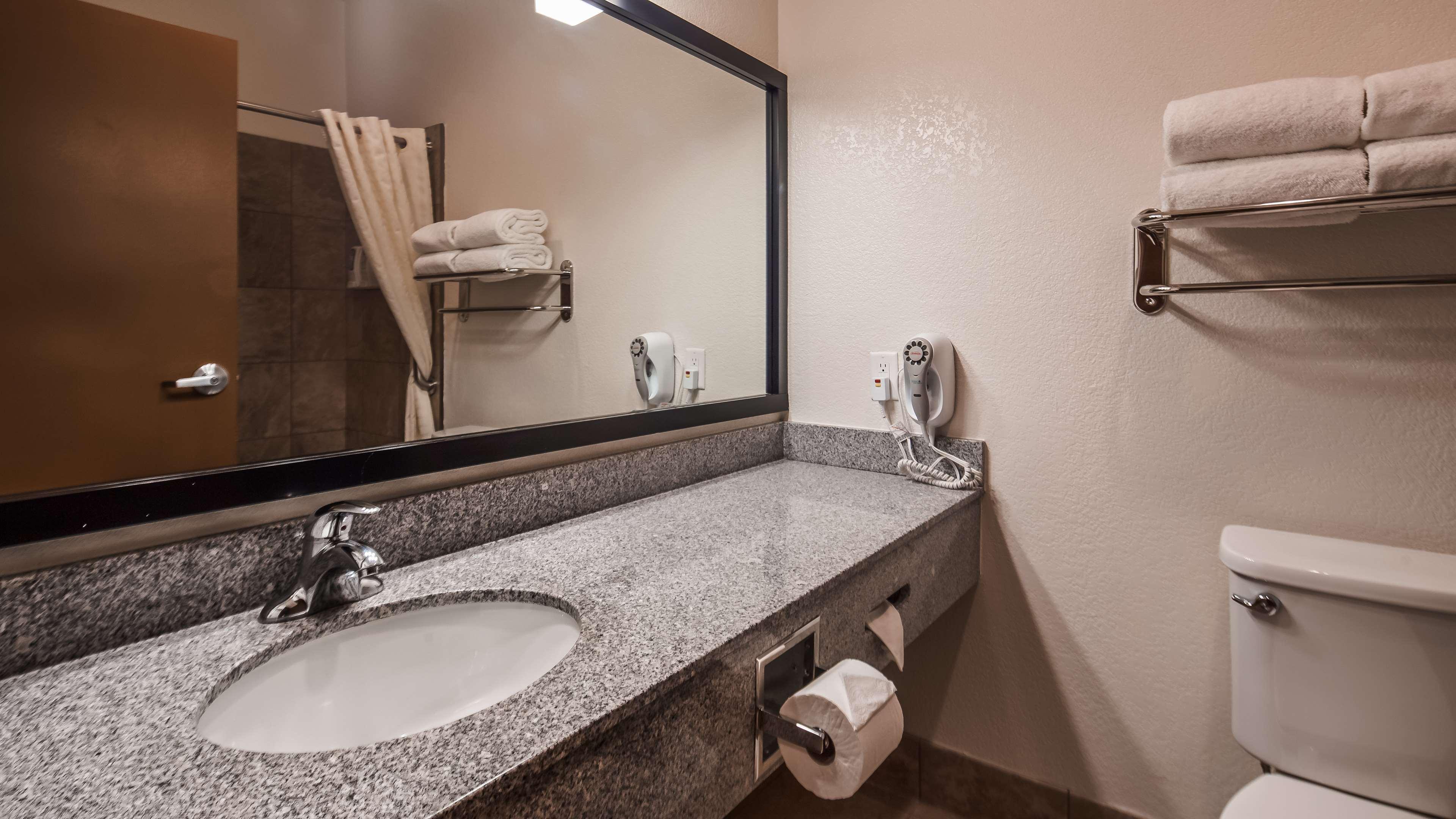Western Tolleson Hotel 3*