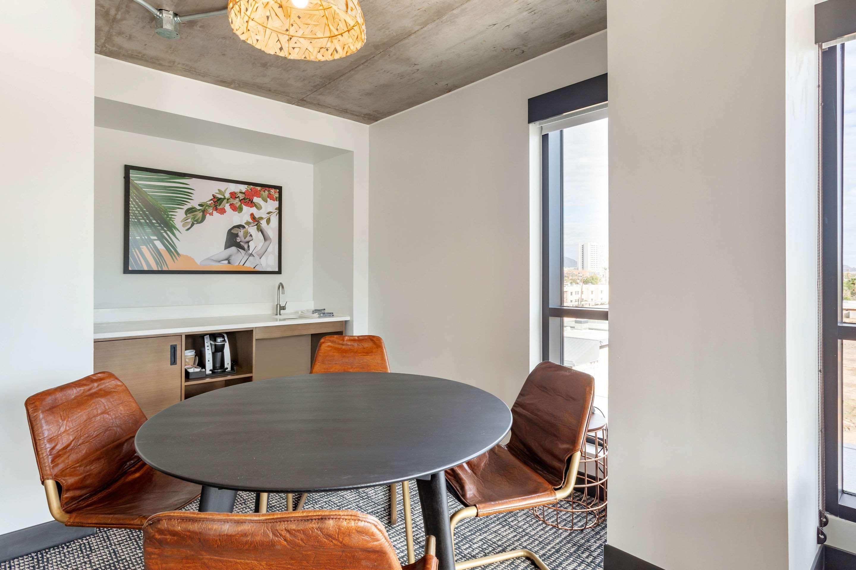 Cambria Downtown Convention & Airport Hotel Phoenix