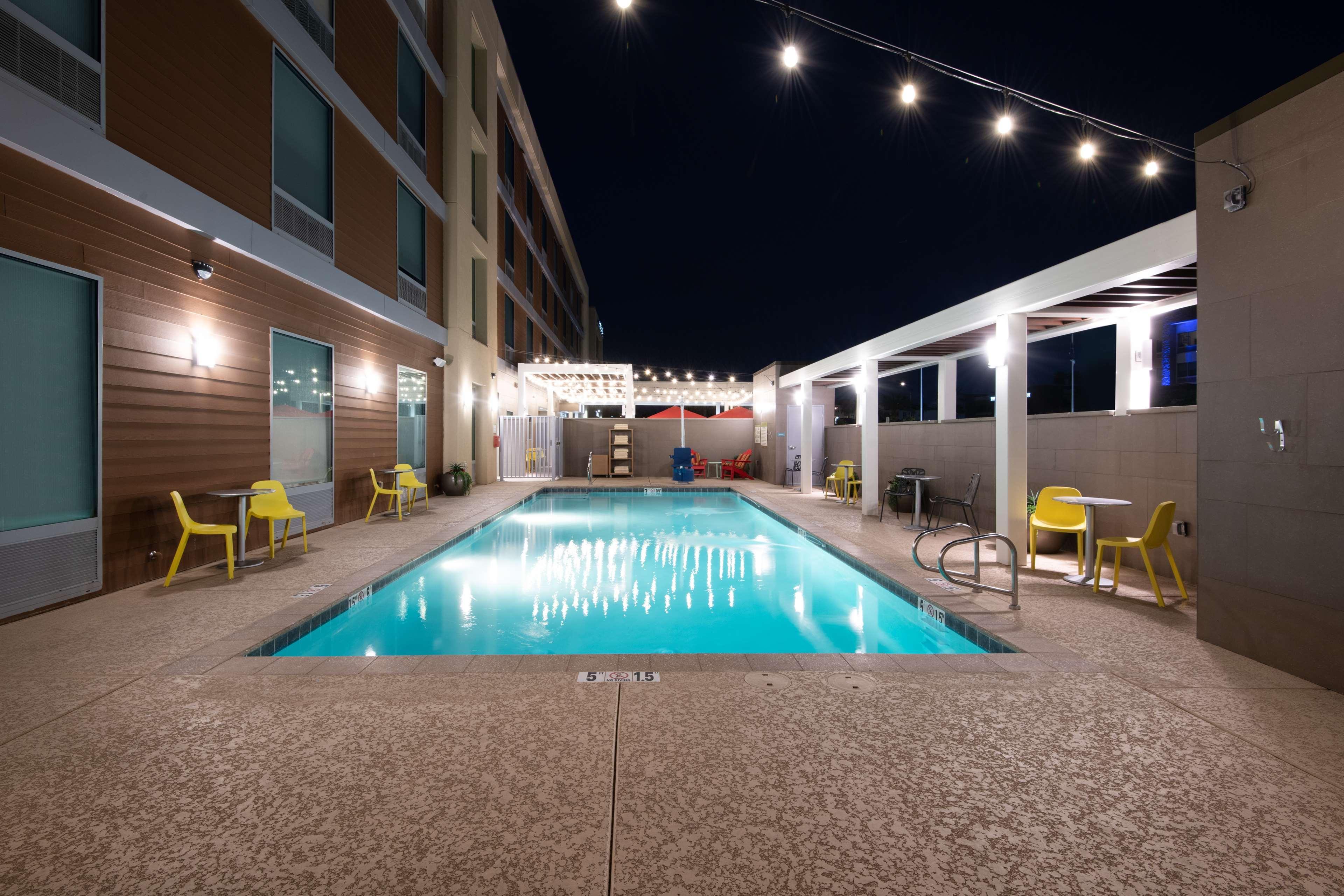 Home2 By Hilton Airport North, Az 3* Phoenix