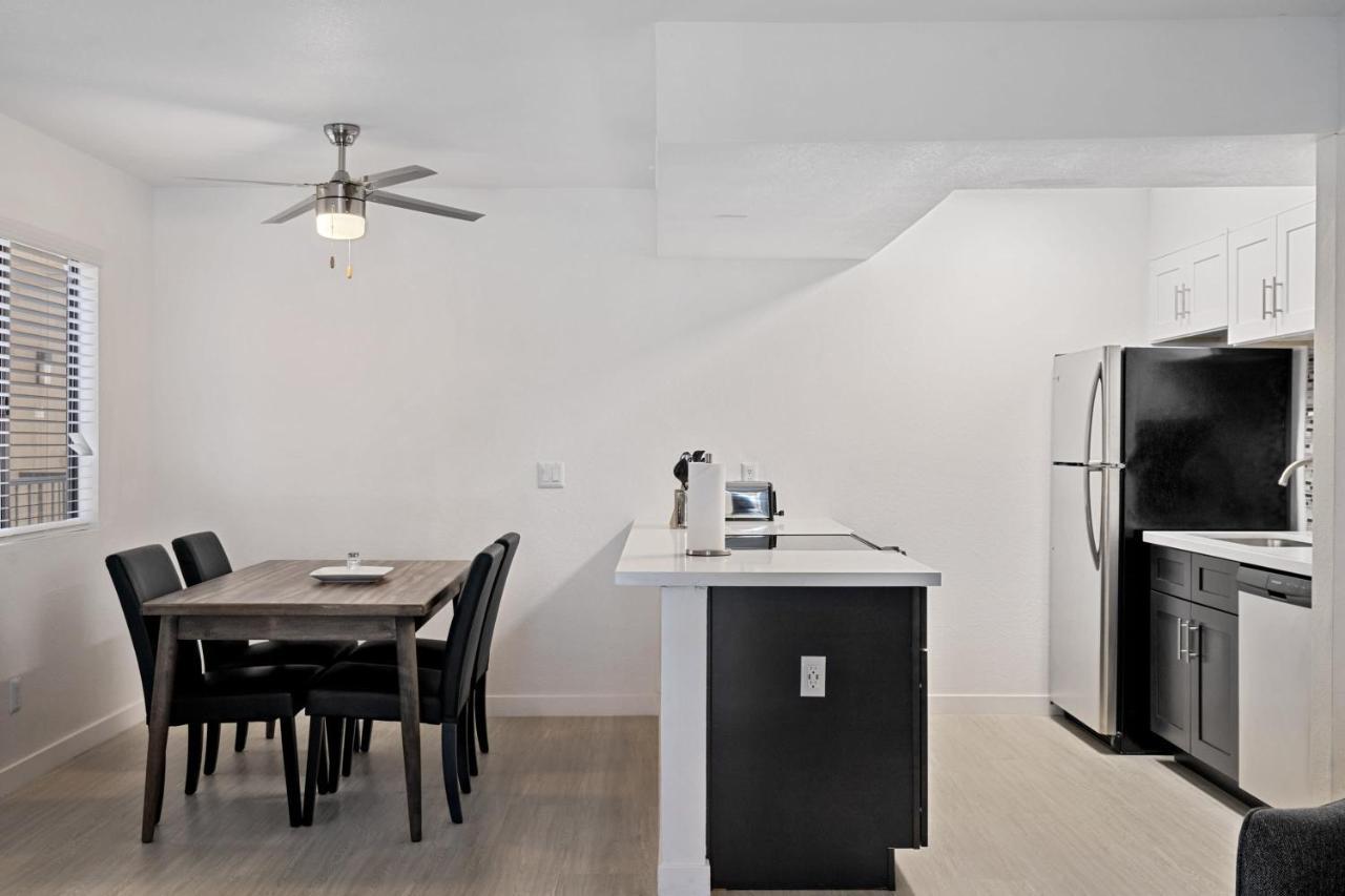 Newly Renovated 2br W Pool By Gia