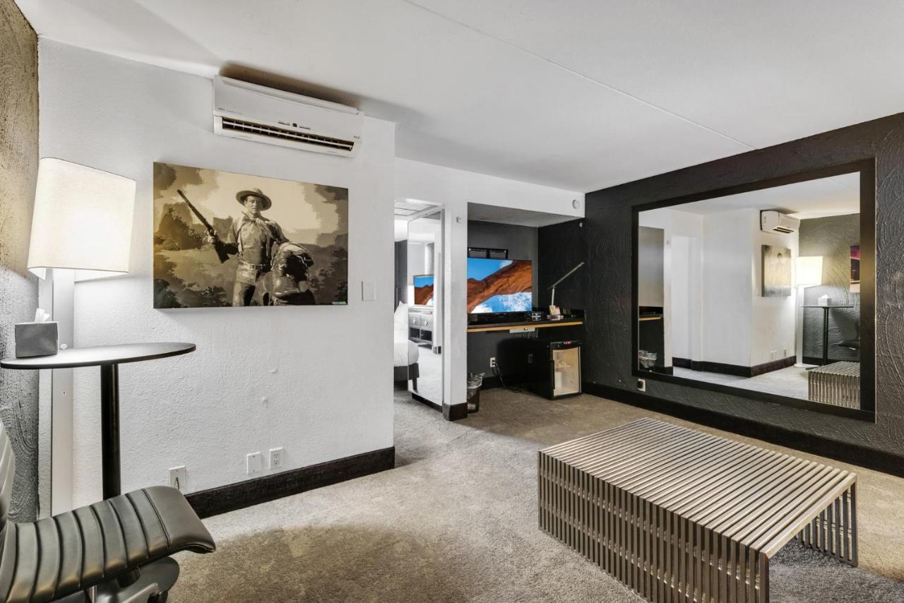 Clarendon 209 Hotel Phoenix
