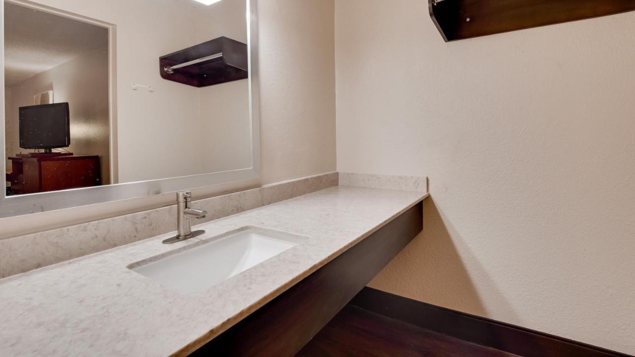 Extend -a- Suites Airport Phoenix