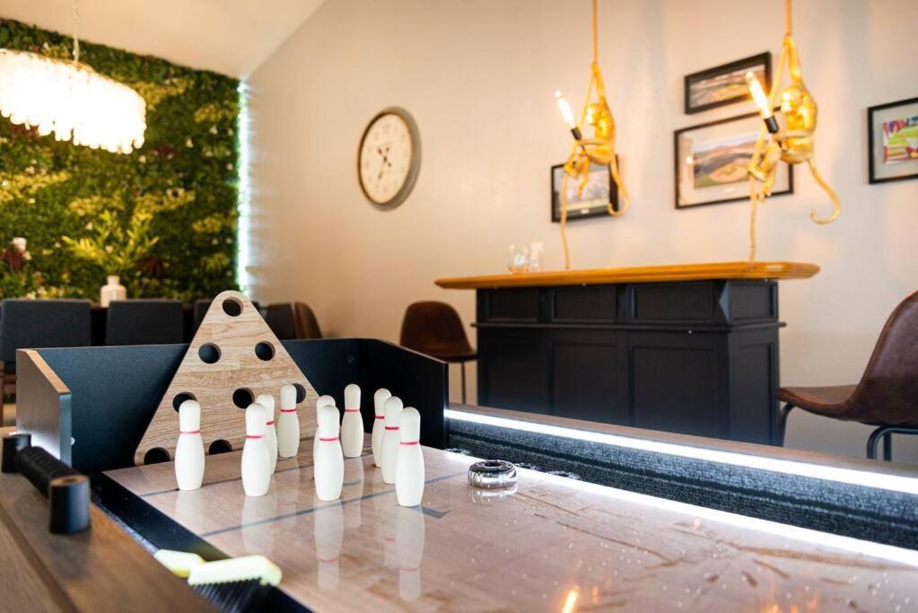 Sunnyside Of Life Retreat: Serene 5 Bedroom With Pool Phoenix