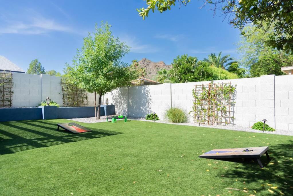 Sunnyside Of Life Retreat: Serene 5 Bedroom With Pool Casa de férias *