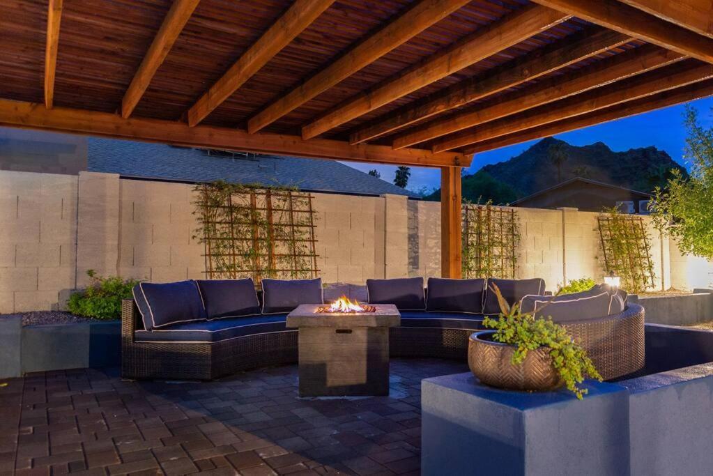 Casa de férias Sunnyside Of Life Retreat: Serene 5 Bedroom With Pool Phoenix