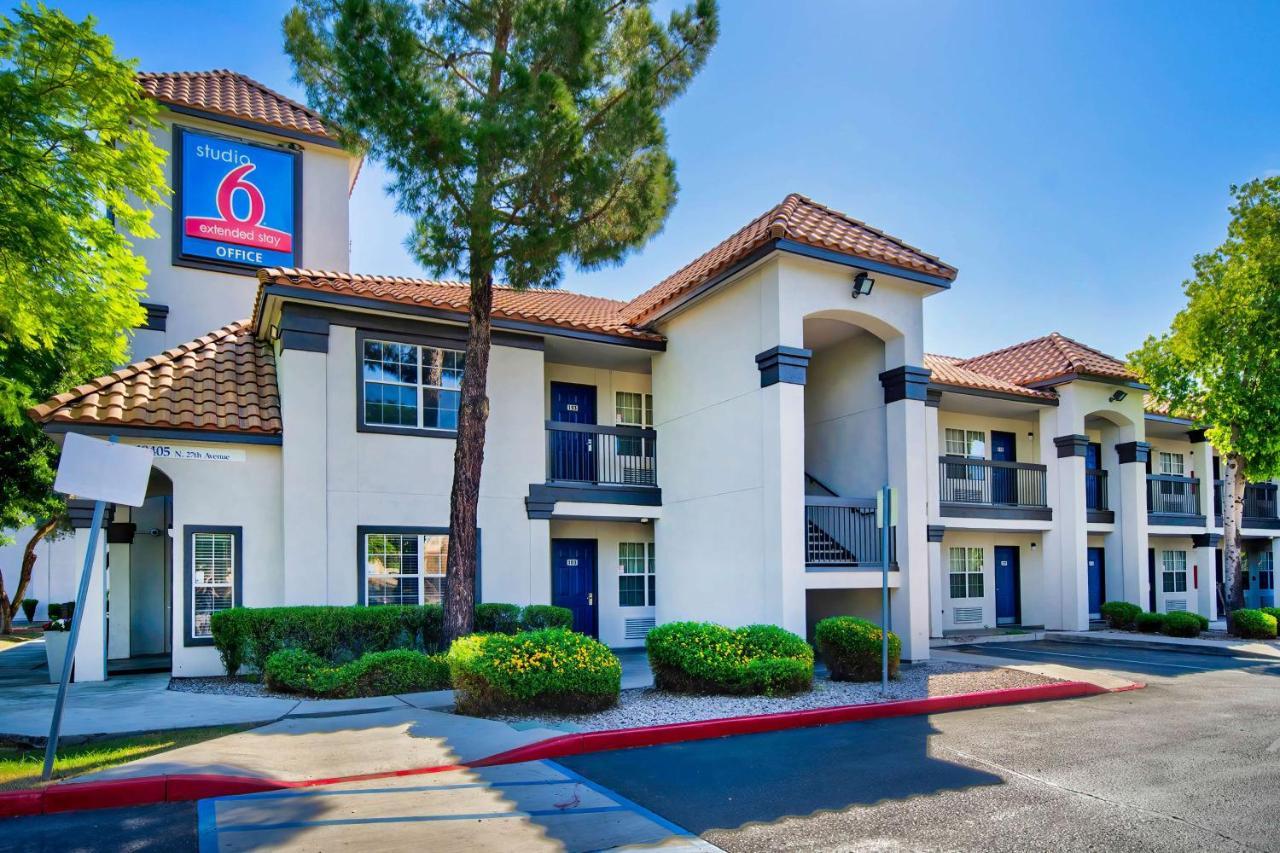 6-phoenix, Az - Deer Valley Hotel 2*