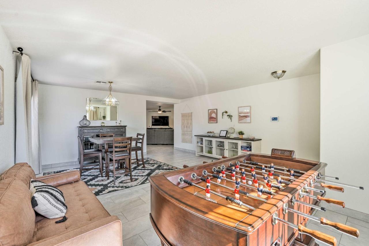 Holiday home With Patio, 2 Mi To State Farm Stadium *
