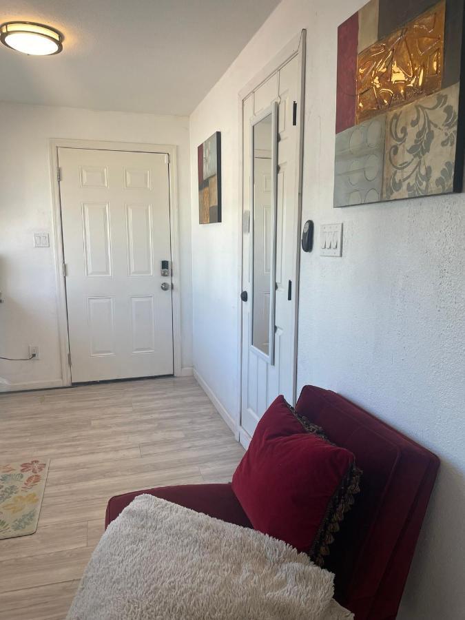 Snug Studio Nr Dtwn Phx Apartment