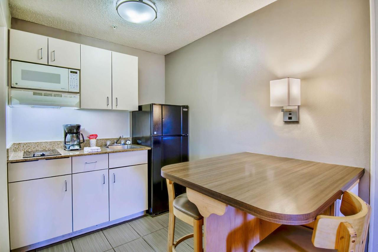 6-phoenix, Az - Deer Valley Hotel Phoenix