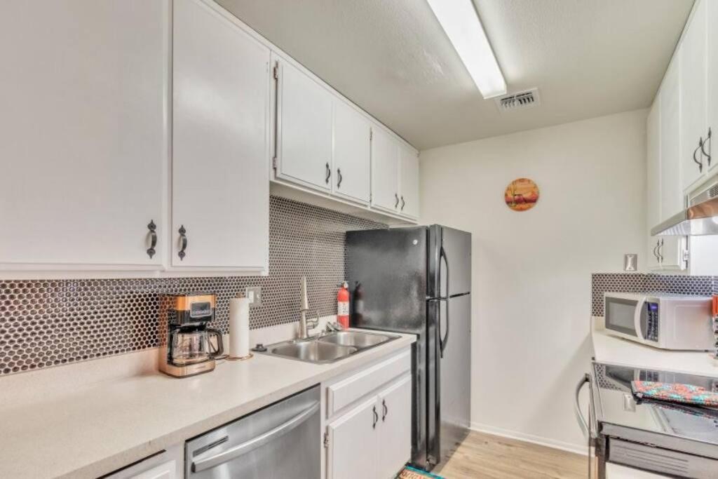 Sw Arizona Decorated 1 Bedroom Pool/hot Tub Apartment *