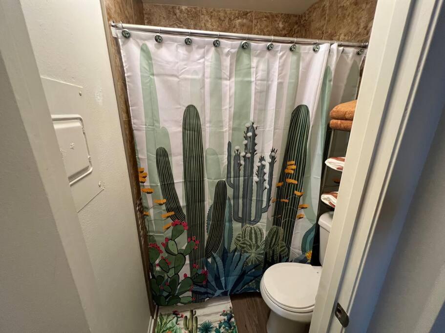 Sw Arizona Decorated 1 Bedroom Pool/hot Tub Apartment *