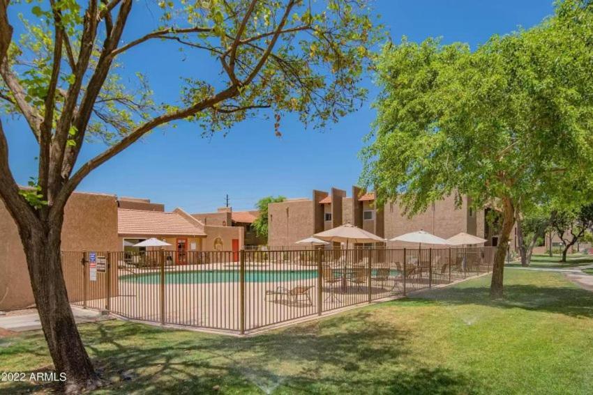 Sw Arizona Decorated 1 Bedroom Pool/hot Tub Apartment *