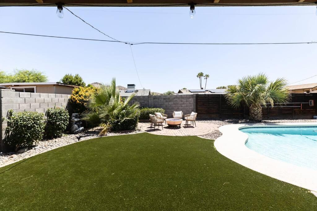 New! Scottsdale/phx Retreat, Heated Pool, Hot Tub Phoenix