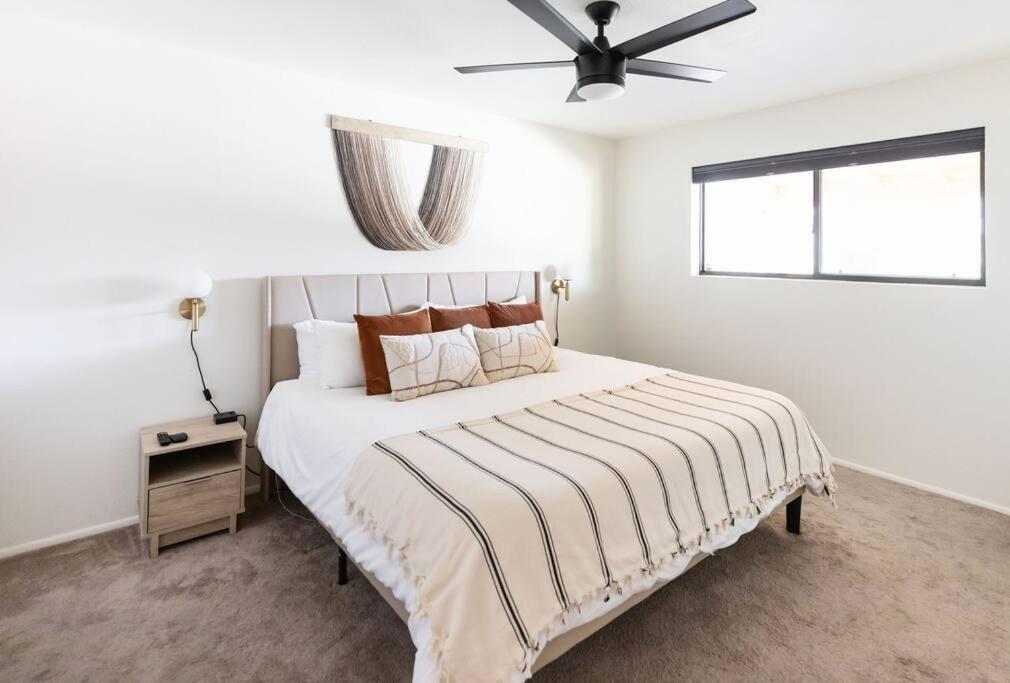 New! Scottsdale/phx Retreat, Heated Pool, Hot Tub