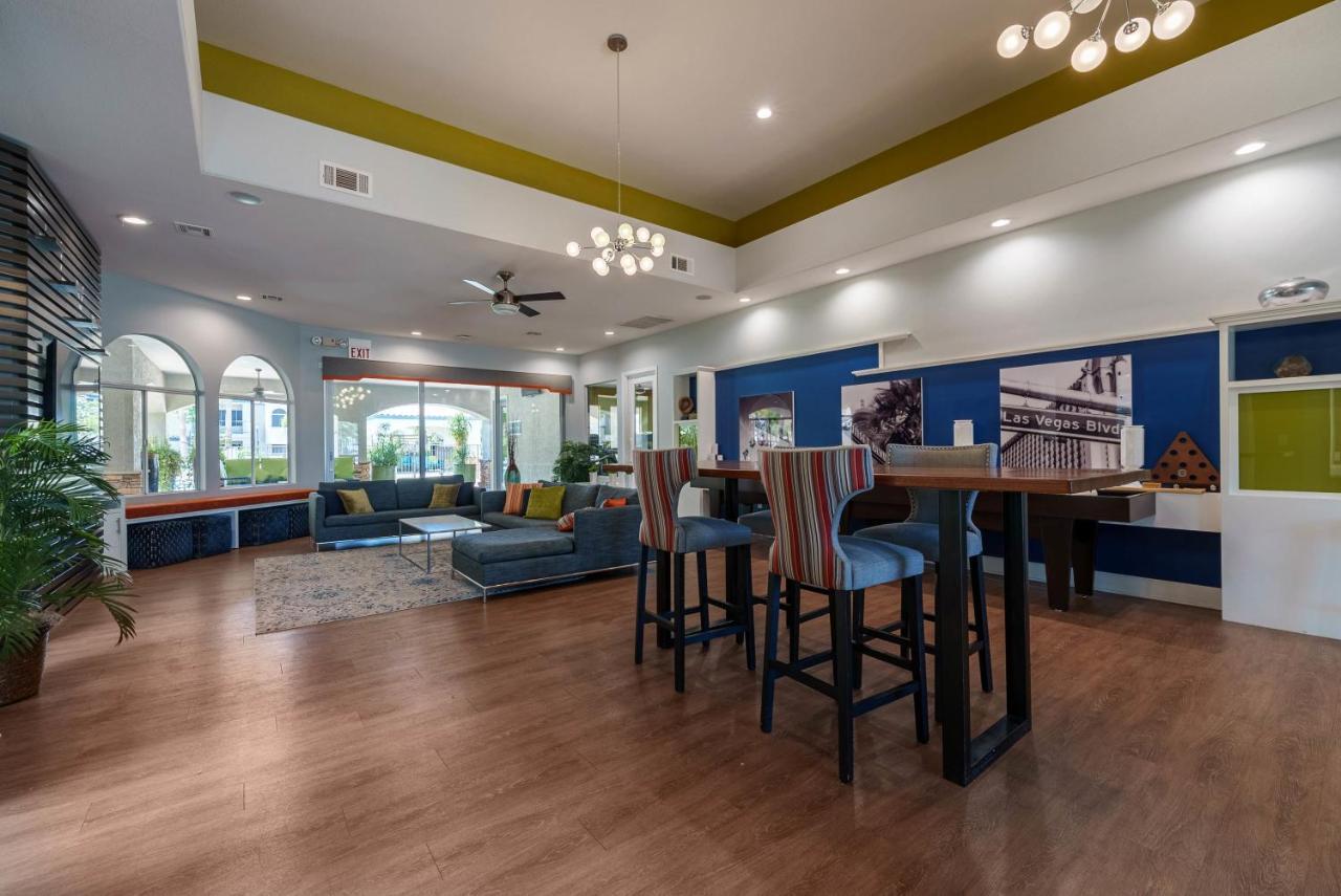 Chic 2br At Lookout Mountain By Gia