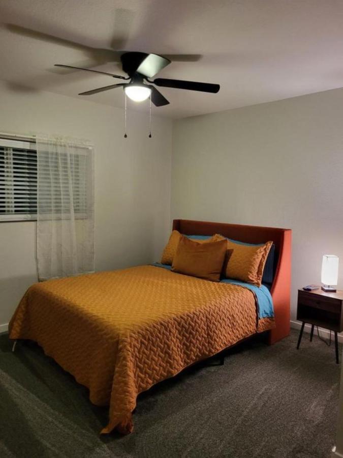 Apartment Hidden Gem In Area *