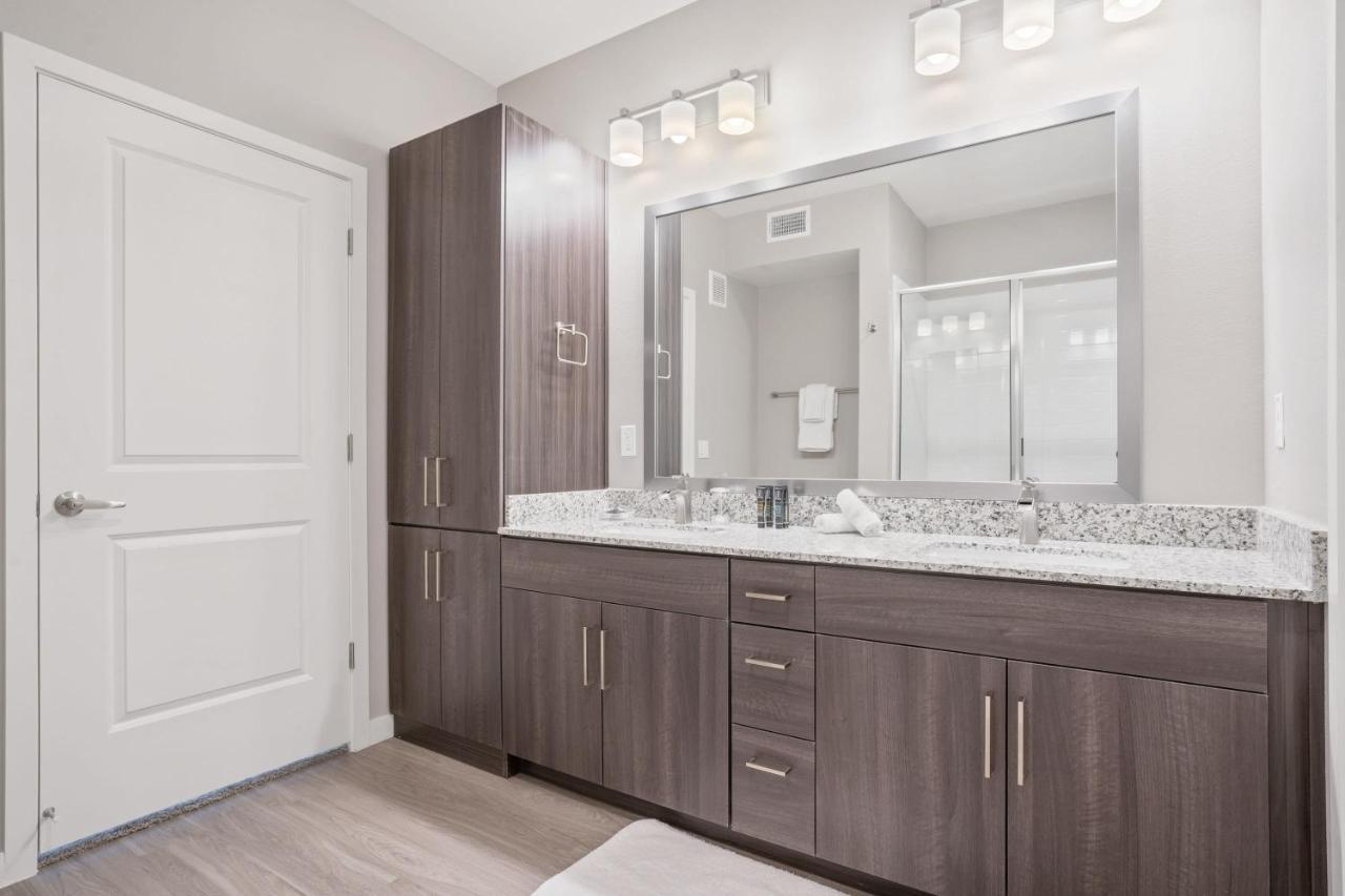 Gia Modern 2br With Swimming Pool Phoenix
