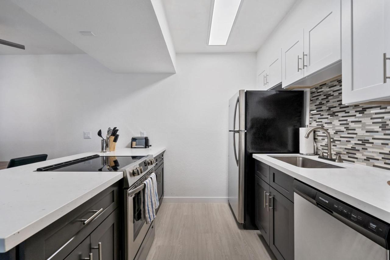 Apartamento Newly Renovated 2br W Pool By Gia Phoenix