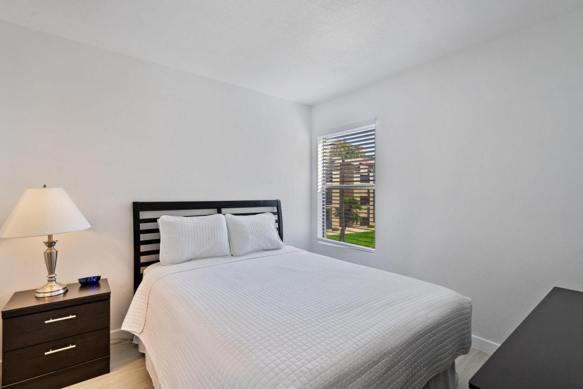 Newly Renovated 2br W Pool By Gia Phoenix