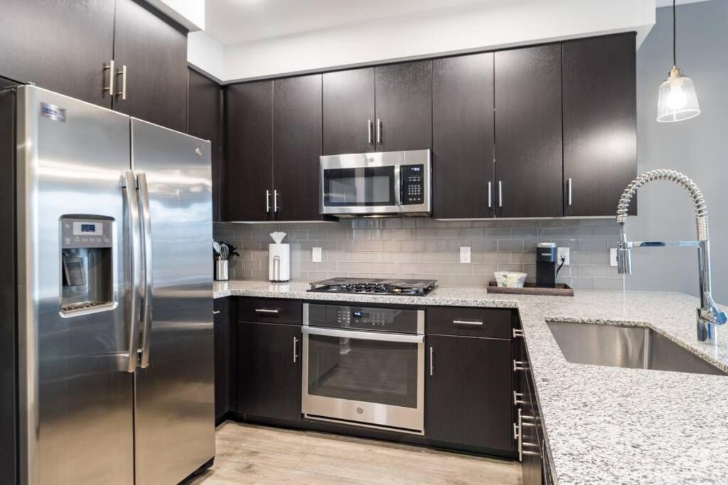 Luxurious Poolside Oasis Heart Of Midtown! * Phoenix