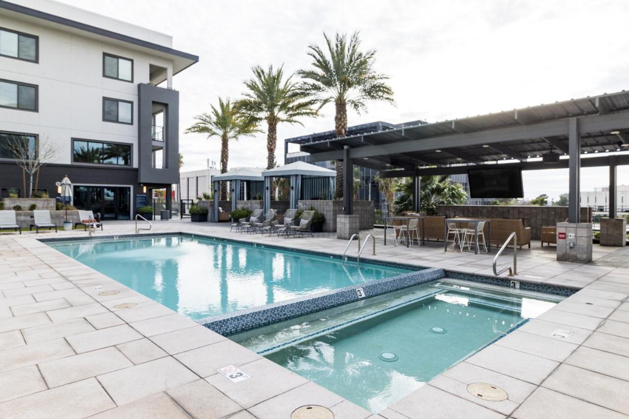 Luxurious Poolside Oasis Heart Of Midtown! * Phoenix