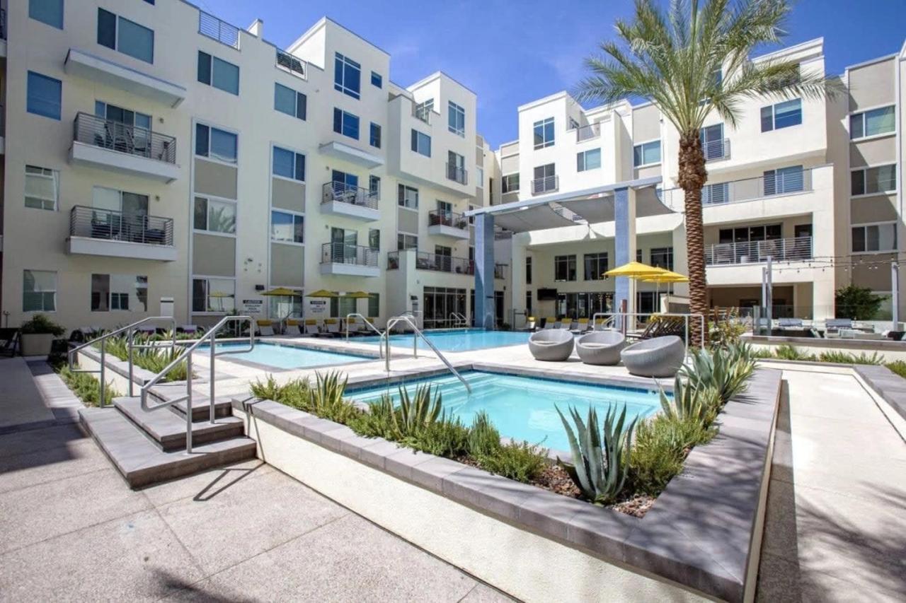 Paradise Cozysuites Under The Palms With Jacuzzi 18 * Phoenix