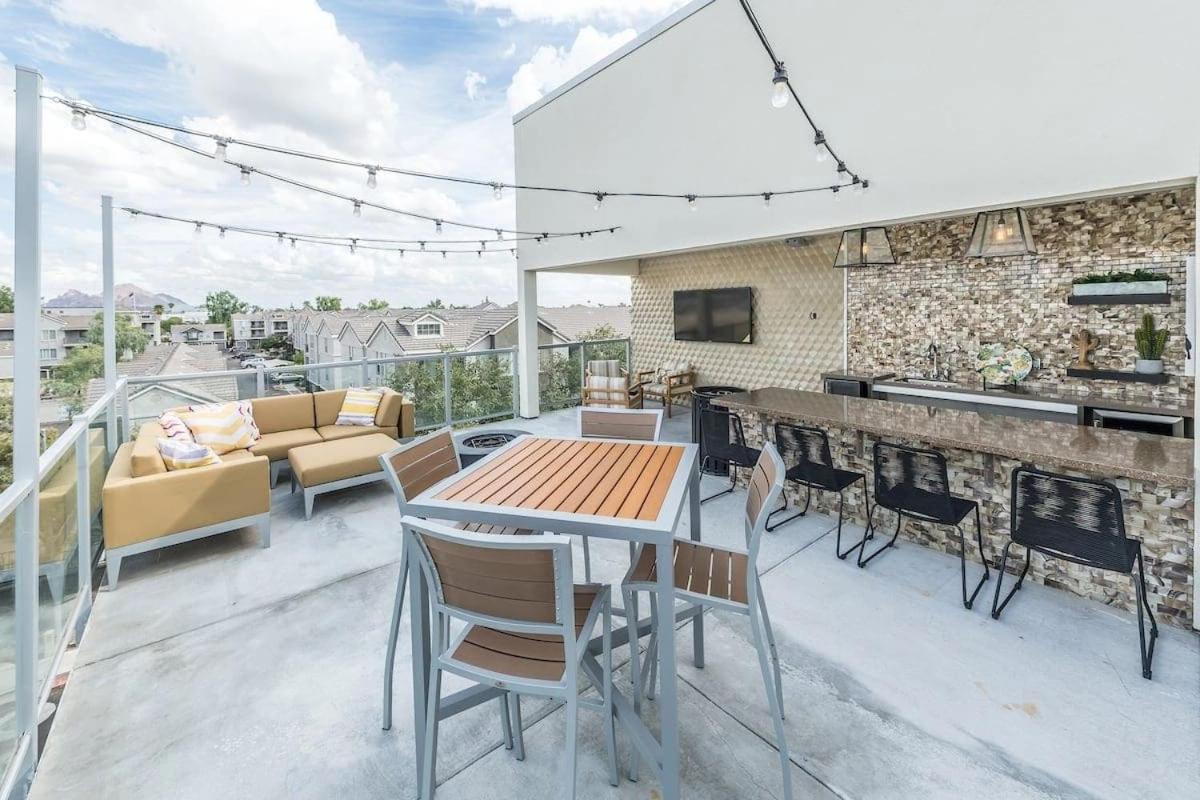 Paradise Cozysuites Under The Palms With Jacuzzi 18 *