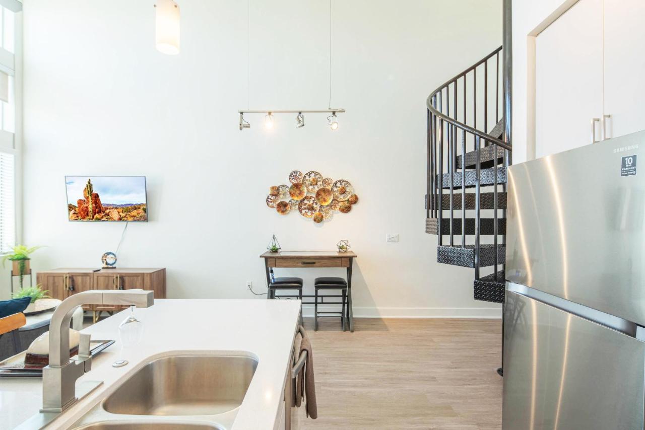 Loft With Views-king Beds-shop & Dine-1mi & Parking 4058 Phoenix