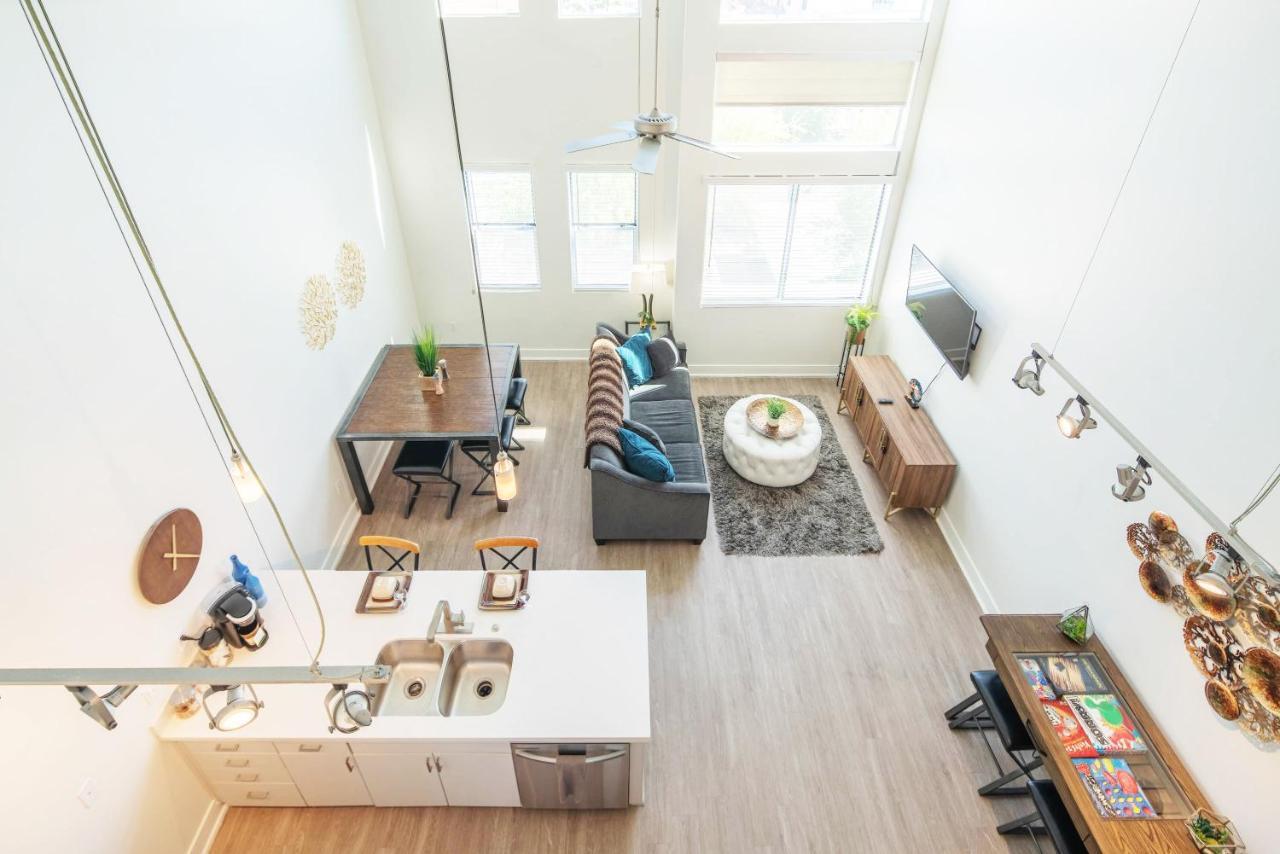 Loft With Views-king Beds-shop & Dine-1mi & Parking 4058 *