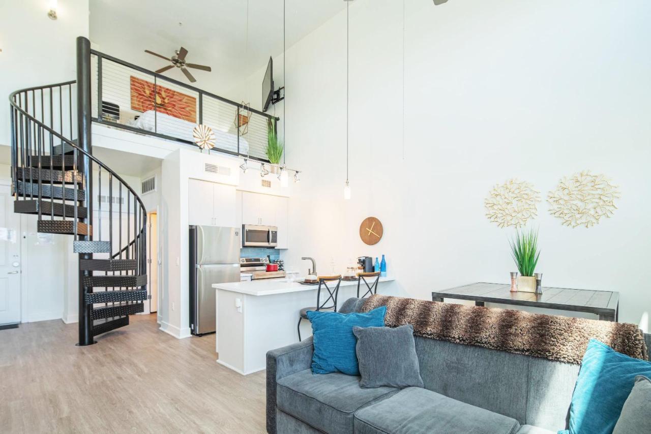 Loft With Views-king Beds-shop & Dine-1mi & Parking 4058 Apartment Phoenix