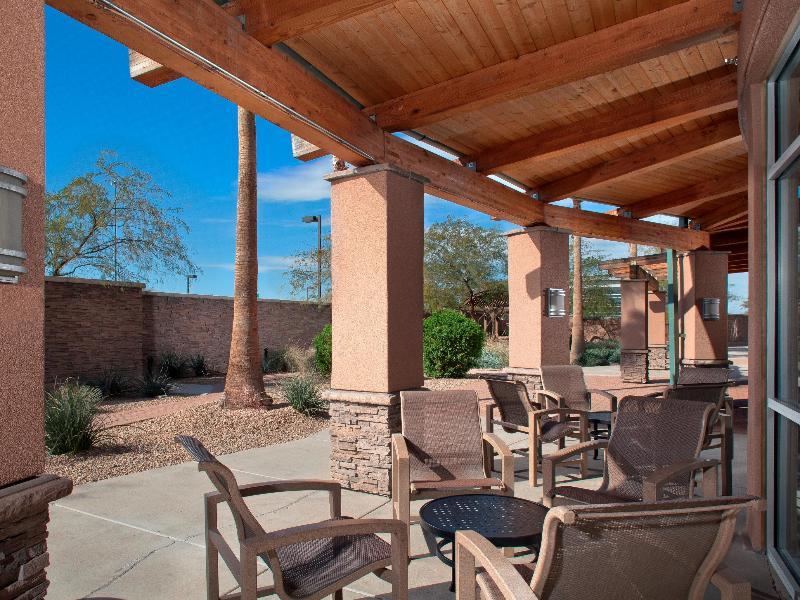 Courtyard By Marriott West/avondale 3*