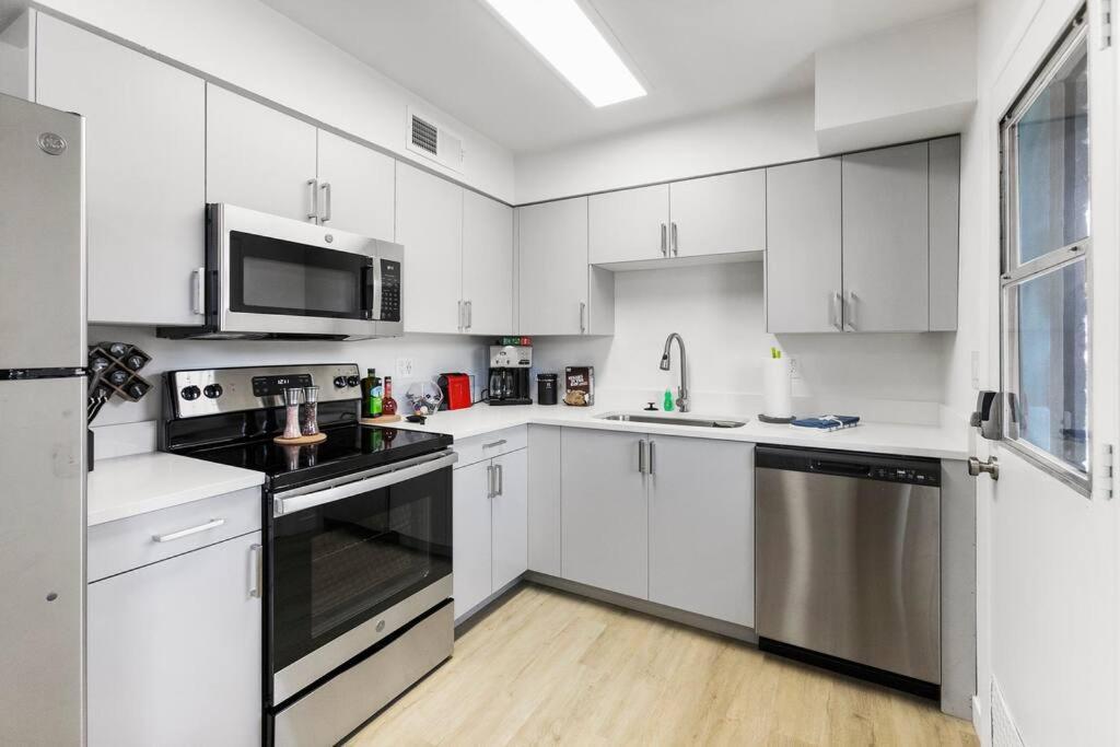 Contemporary In Biltmore *