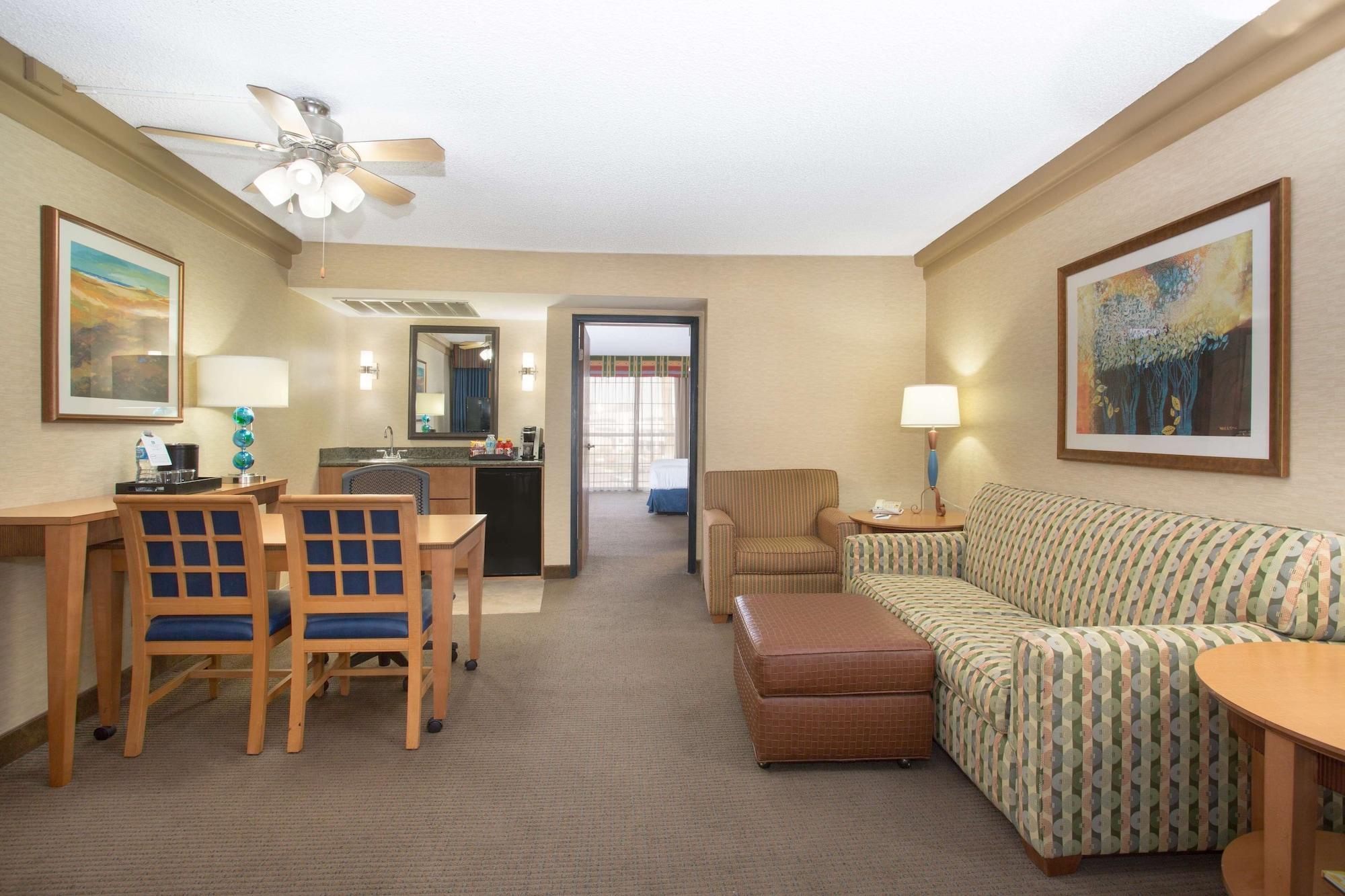Embassy By Hilton Biltmore Hotel 3*