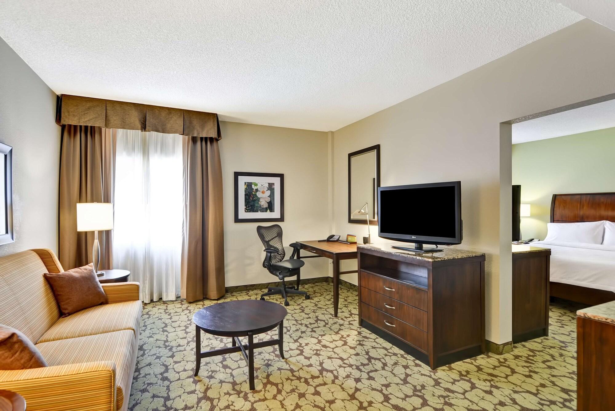 Hilton Garden Midtown Hotel 3*