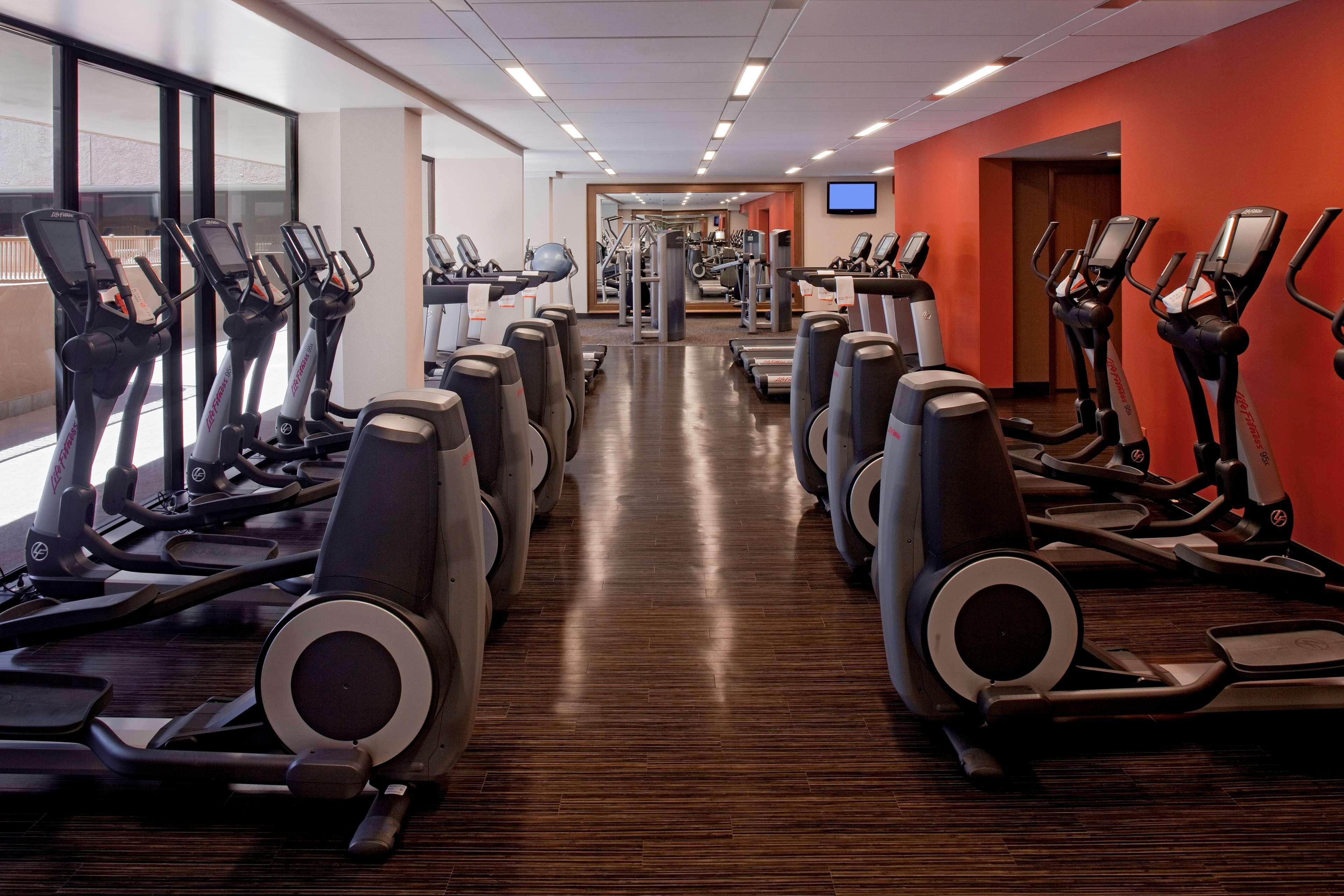 Hyatt Regency 4*