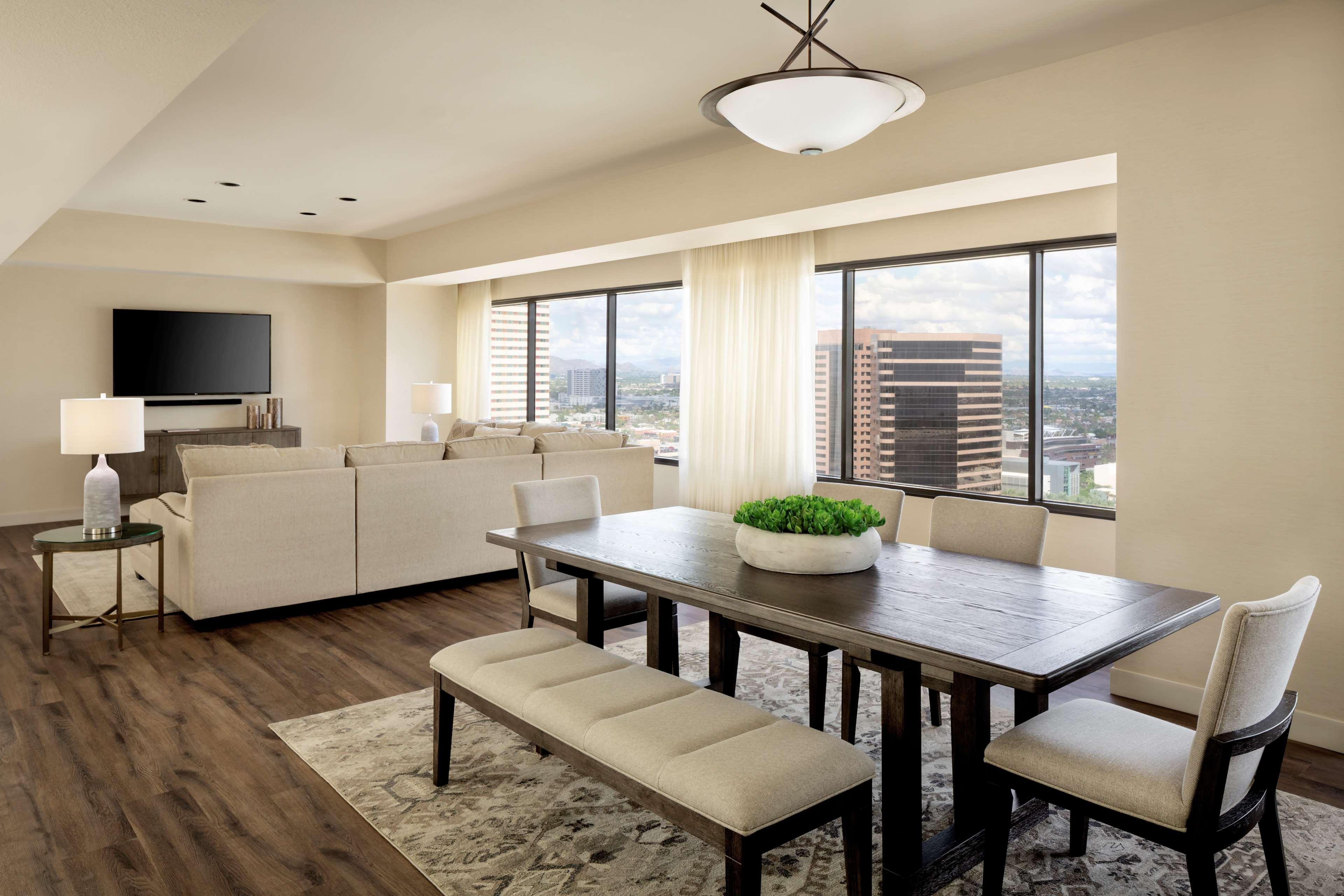 Hyatt Regency Downtown - No Destination Fees