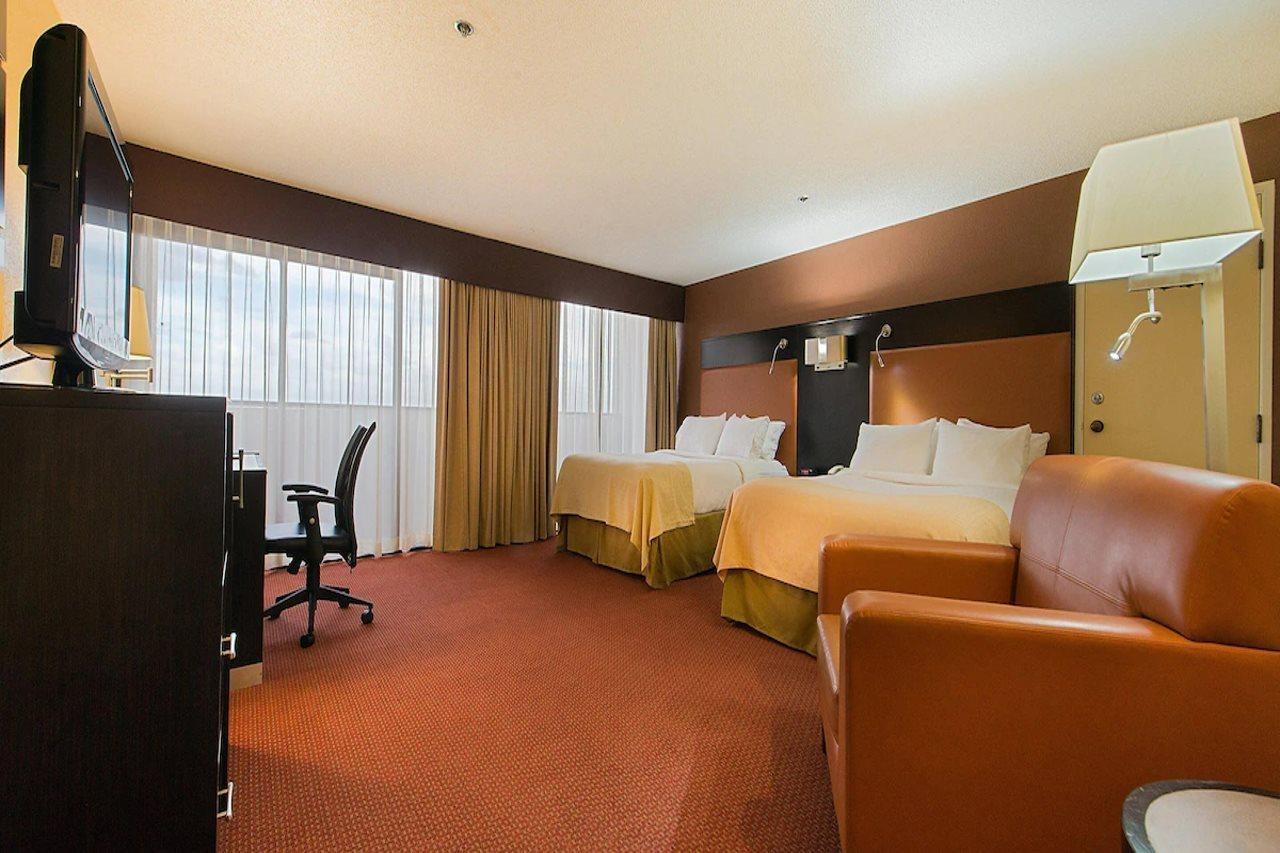 Greentree West Hotel 3*