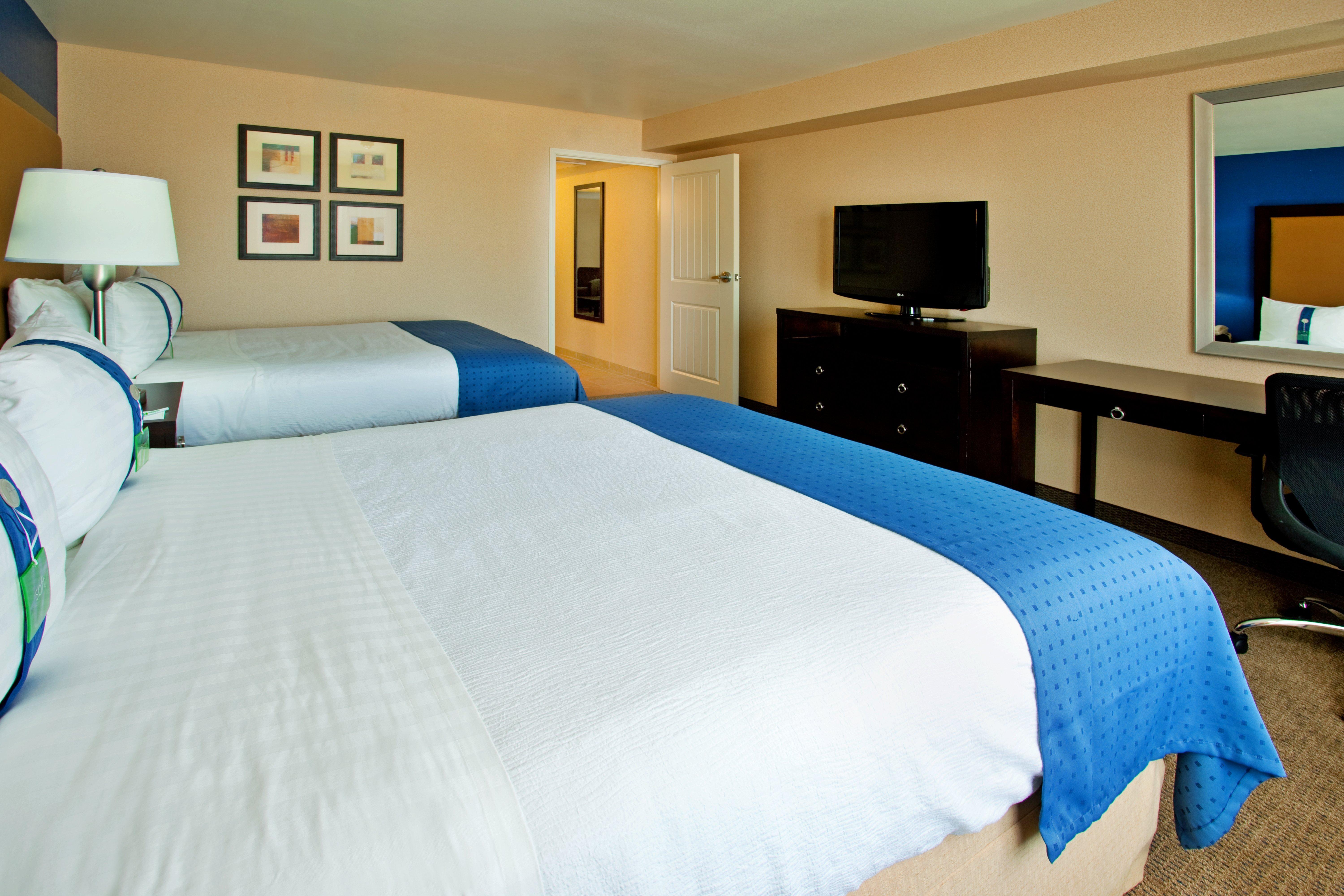Holiday & Airport By Ihg 3*