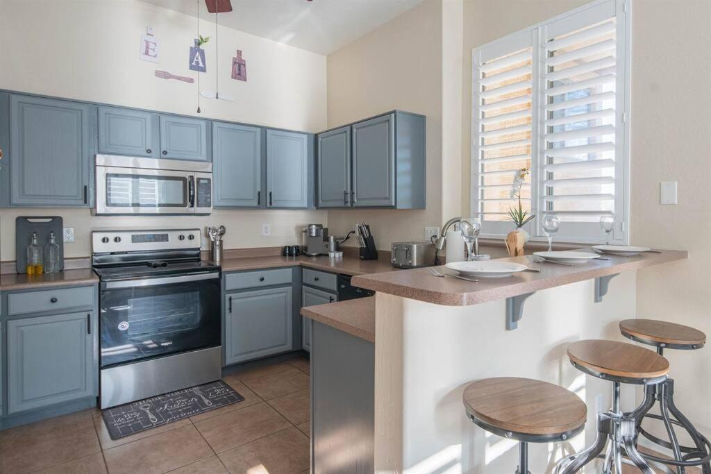 Tranquil Oasis: Experience Luxury Living!