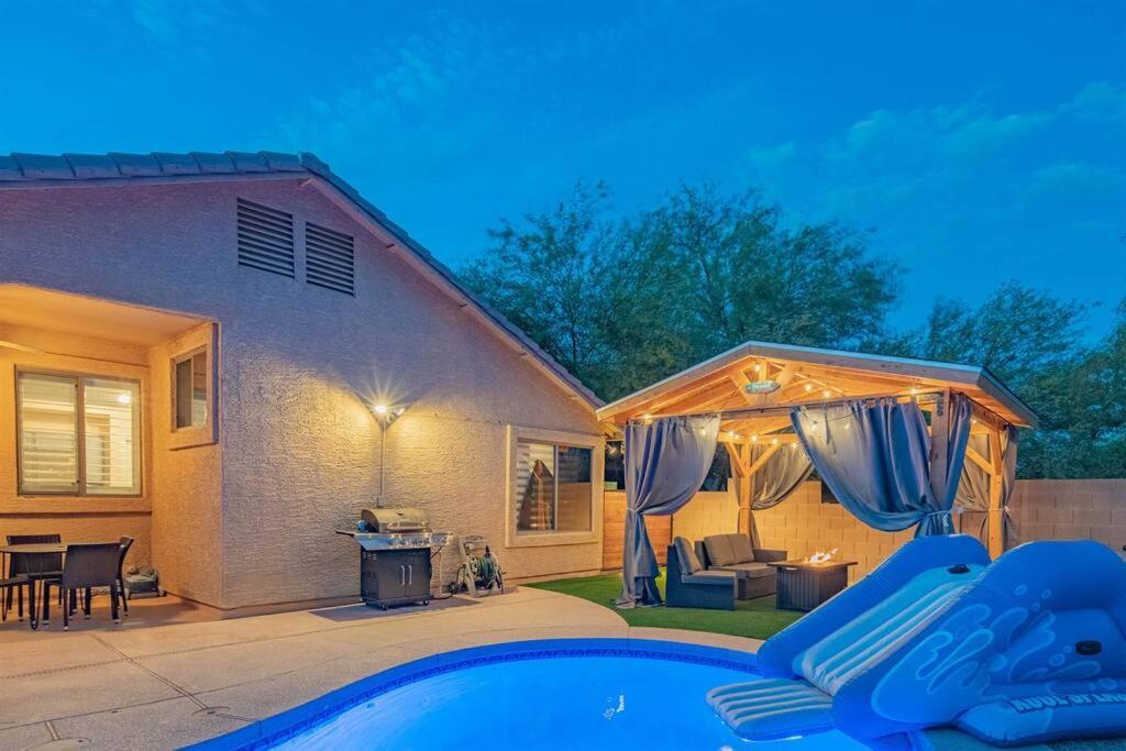 Tranquil Oasis: Experience Luxury Living! Holiday home *