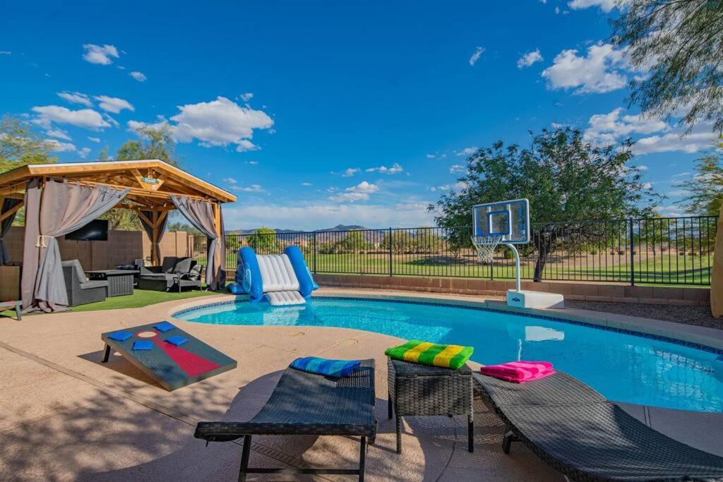 Tranquil Oasis: Experience Luxury Living! Holiday home *