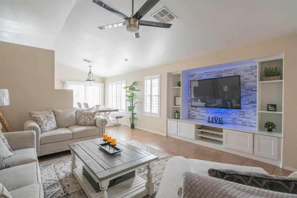 Holiday home Tranquil Oasis: Experience Luxury Living!