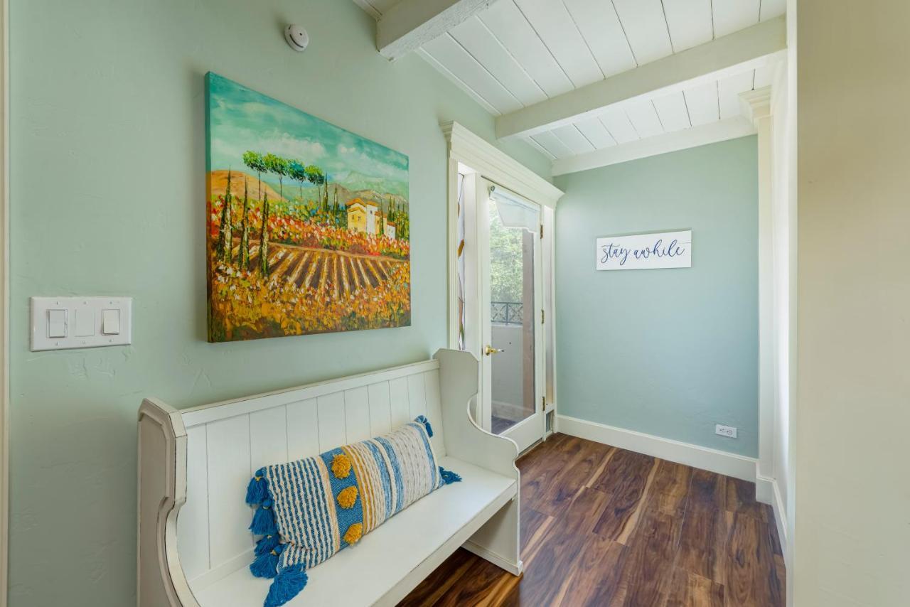 Smart Solution - Individual Private Bed-pods In Gorgeous Shared Space - Women Only Dorm In 5 - Coed House - Full-sized Mattresses In Individual Pods - With Built-in Private Storage - Gorgeous Shared - Affordable Luxury - Sparrow House